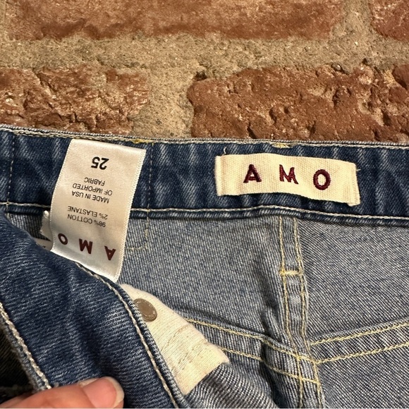 AMO size 25 Babe wash Divebar Destroy frayed hem straight distressed blue jeans - Picture 9 of 14